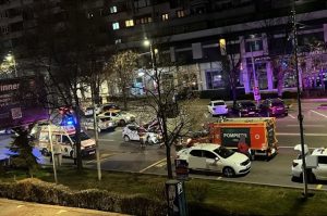 c4045712 673b 4fde b5dd 0a21dde5486a - Accident în Pitești! 2 mașini implicate