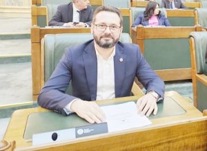 Senatorul Mihai Coteț: „Argeșul beneficiază în mod direct de finanțările consistente în autostrada Pitești-Sibiu” 23 Sursă foto: ediția tipărită.