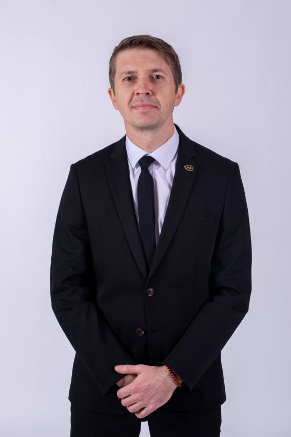 Ionuț Codrea. Am făcut mereu totul cu devotament și maximă responsabilitate! 1 Ionut Codrea 1 - Ionuț Codrea. Am făcut mereu totul cu devotament și maximă responsabilitate!