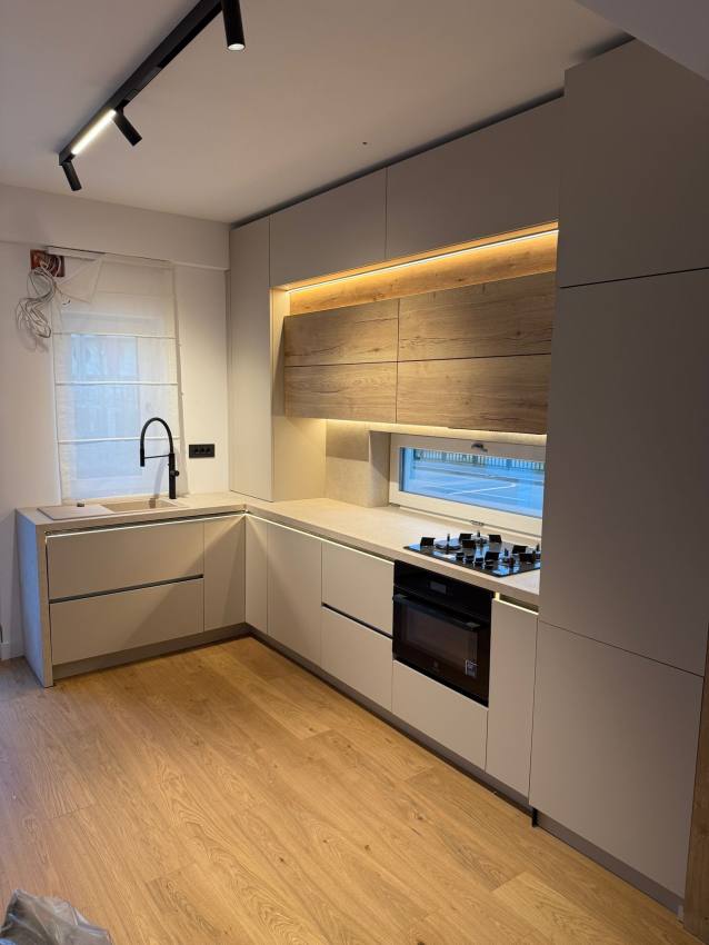 Atalantis Furniture 4 - Nicușor Codițoiu. Drumul acestei noi generații nu este trasat dinainte