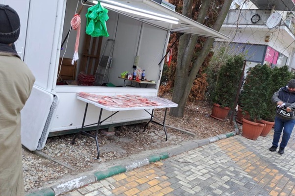 f0998df4-a40c-40aa-86fe-a2c8dbc8540b