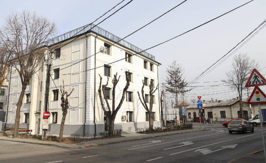 Ce poate face o reabilitare energetică? Bloc comunist transformat într-unul modern 2 Sursă foto: FB Cristian Gentea.