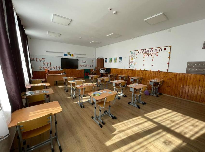 Budeasa scoala1 - Mihai Rachieru. Oamenii au nevoie de lideri care să le inspire încredere și să ofere stabilitate