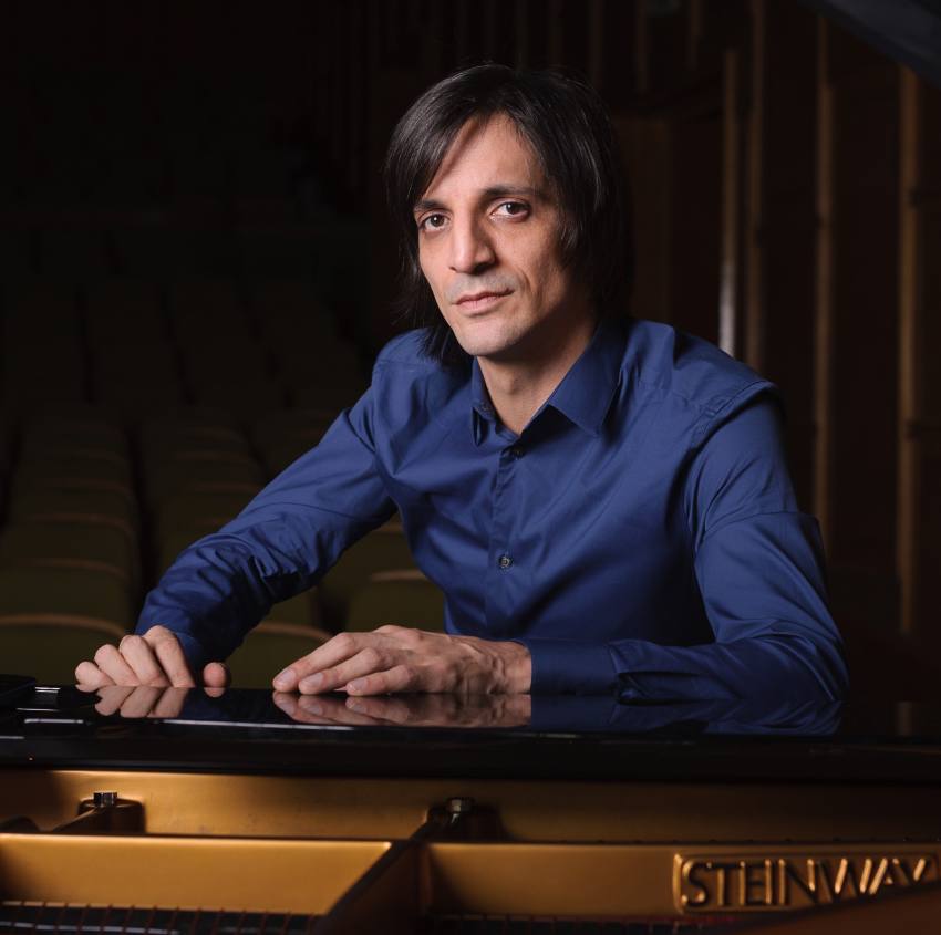 „Analia Selis și tangoul fără frontiere”, joi la Filarmonica Pitești 2 Mariano Castro - „Analia Selis și tangoul fără frontiere”, joi la Filarmonica Pitești