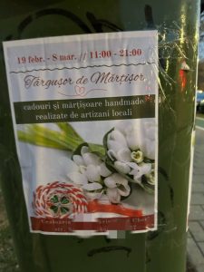 c60bea31 1a40 44f7 a3c9 f213bf0f91fe - Pitești: Au lipit afișe în stații și pe pubele și au fost amendați de polițiștii locali