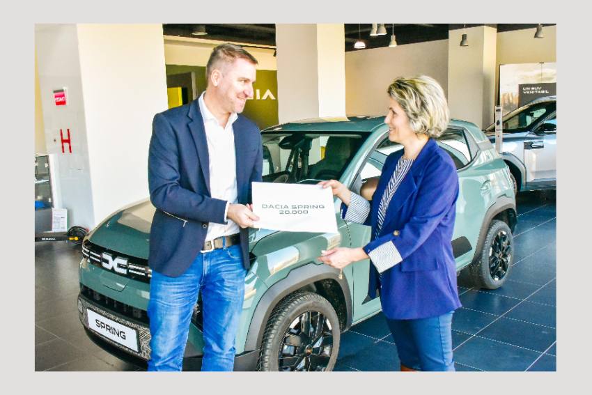 Dacia Spring atinge borna de 20.000 de unități vândute în România, pe fondul unei scăderi a producției auto 1 Dacia Spring
