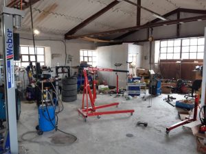 Foto7 - Service-urile clandestine, în vizorul RAR! Amenzi de 7,3 milioane de lei în 2024