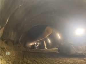 cats - Tunelul „Alina” de pe Secțiunea 4 a Autostrăzii Sibiu-Pitești e aproape gata