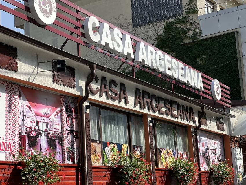 Preparate noi, delicioase la Restaurant Casa Argeșeană 1 8 martie la Casa Argeșeană