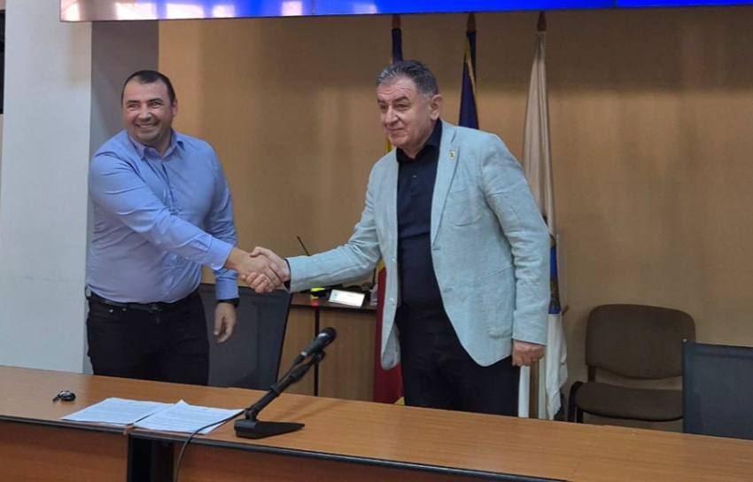 Primăria pune corpuri de iluminat LED în 4 parcuri din Pitești 1 Sursă foto: Primăria Municipiului Pitești.