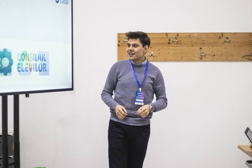 Reprezentanții elevilor s-au reunit la Pitești. Tinerii pot participa la ateliere de leadership și advocacy 3 Sursă foto: Consiliul Județean al Elevilor din Argeș