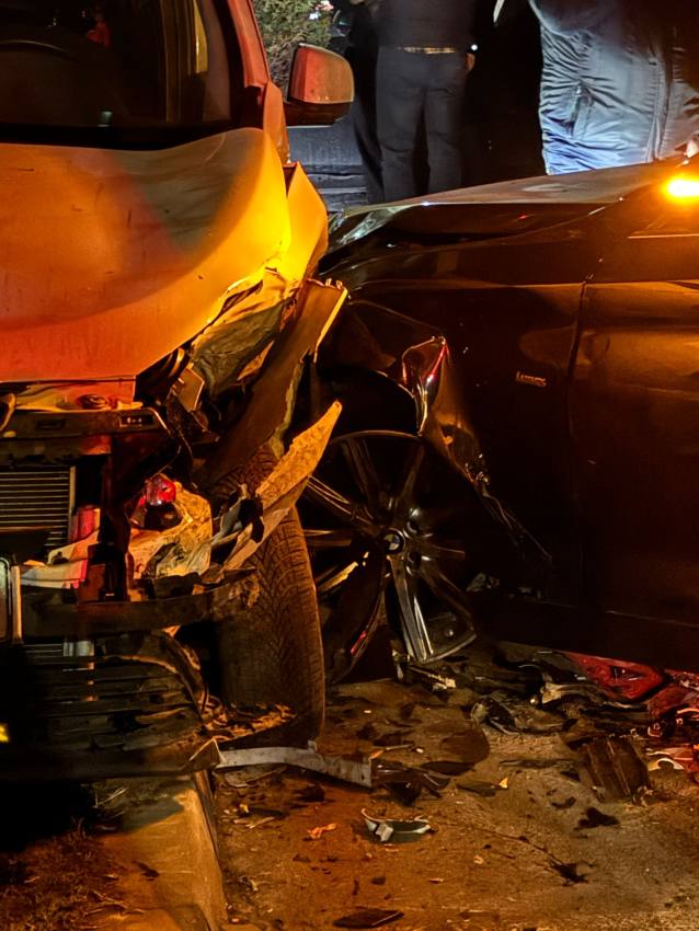 (Video) Un nou accident în Pitești. Patru mașini distruse! 3 WhatsApp Image 2025 03 06 at 07.54.20 - (Video) Un nou accident în Pitești. Patru mașini distruse!