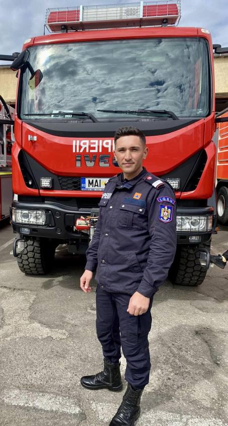 Salvator și în timpul liber! Sorin a intervenit la accidentul din Craiovei 1 Sorin, pompier salavator isu arges