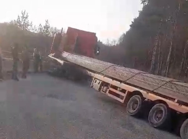 72f40b8f-5a88-4123-a150-9049810d3aca