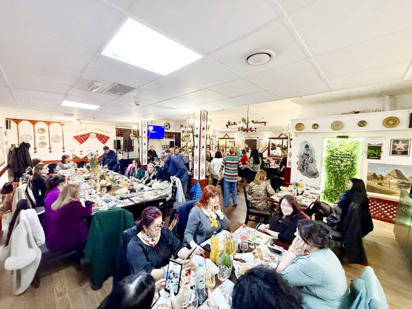 De 8 martie, Casa Argeșeană a excelat din nou la capitolul distracție! 1 Casa Argeseana