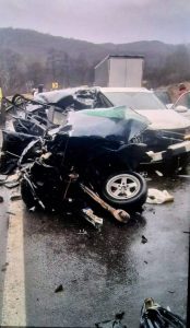 aaa1 768x1327 1 - Accident grav pe DN1! Două femei au murit, iar alte 3 persoane au fost rănite