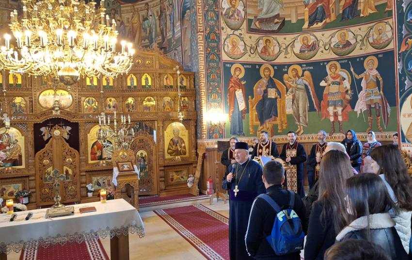 Sursă foto: FB Arhiepiscopia Argeșului și Muscelului.