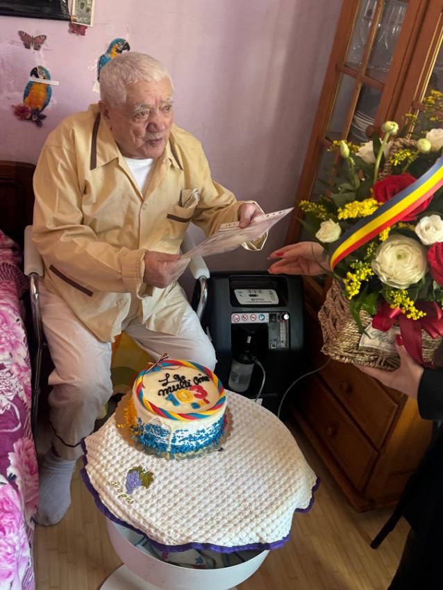 Veteranul de 103 ani, Brătoiu Gheorghe, mărturii din Al Doilea Război Mondial: ”M-am luptat cu spada în mână!” 2 Sursă foto;: Topoloveni