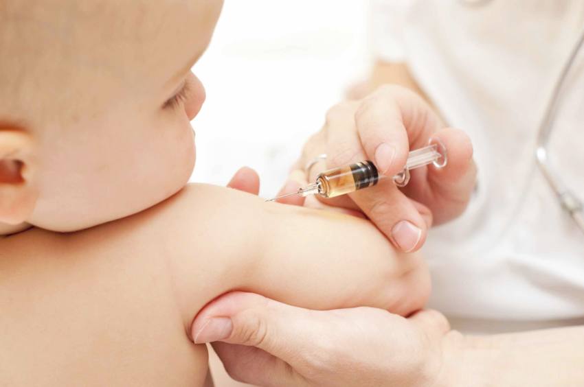 Numărul copiilor vaccinați în Argeș a scăzut cu 20.696 în ultimii ani 1 vaccin - Numărul copiilor vaccinați în Argeș a scăzut cu 20.696 în ultimii ani
