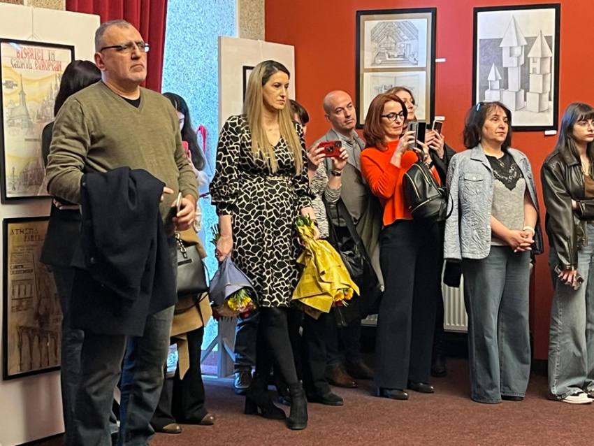 Sursă foto: FB Teatrul Al Davila Pitești.