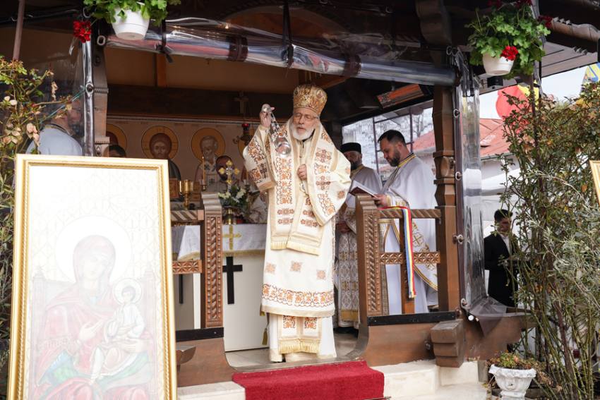 Sursă foto: FB Arhiepiscopia Argeșului și Muscelului, foto credit: Cristian Gheorghe