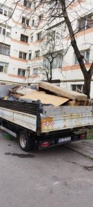 Pitești. Focar de infecție în casa unei foste profesoare! 12 daaf4a99 6885 4408 a648 f0d36b00d3a4 - Pitești. Focar de infecție în casa unei foste profesoare!