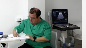 Medicii de la “Dr. Irimia”, consultații gratuite la clinica din curtea bisericii Mavrodolu 2 486718657 636425095970163 2630477567432152937 n - Medicii de la “Dr. Irimia”, consultații gratuite la clinica din curtea bisericii Mavrodolu