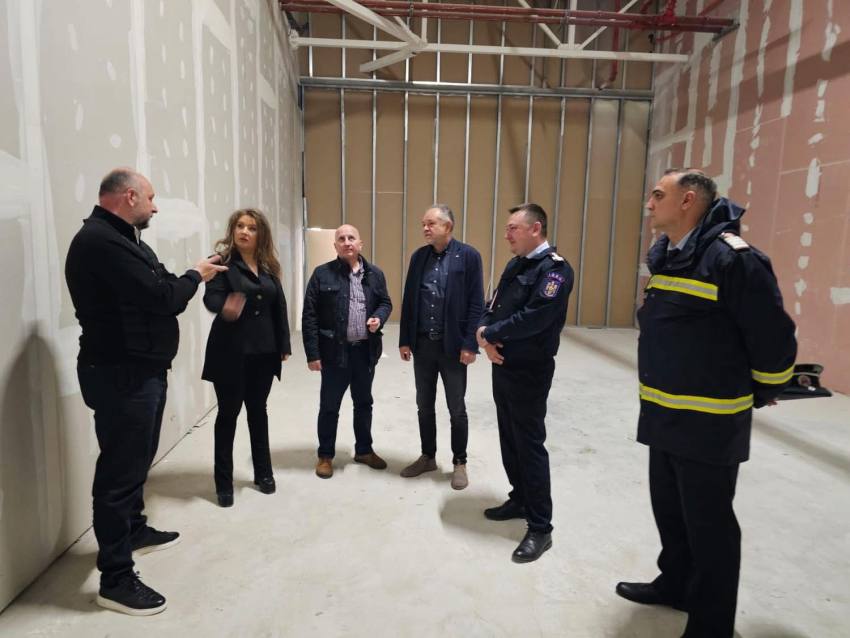 prefect Ioana Făcăleață