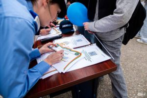 Experiență inedită pentru elevi! Au descoperit universul jandarmilor argeșeni 3 b4150c88 6dd2 4ac2 ae56 57c804f447ba - Experiență inedită pentru elevi! Au descoperit universul jandarmilor argeșeni