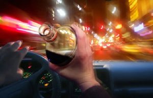 cats - Pericol pe DN 7! Cu permisul suspendat de aproape un an și cu o alcoolemie record!