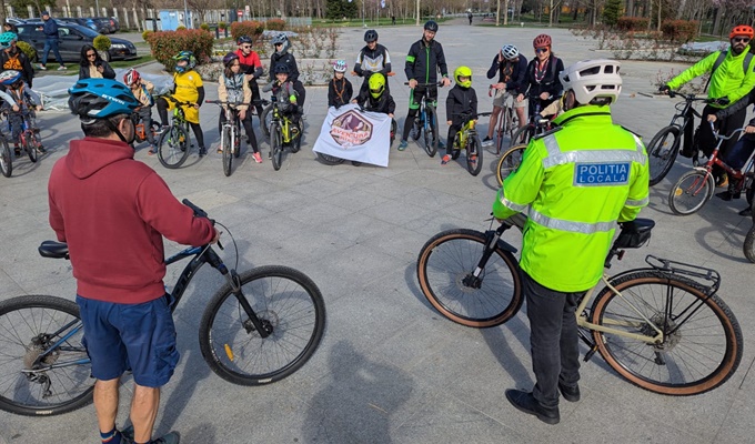 af72a6eb-d84d-4e2b-96a1-80006ec80531