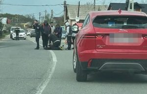 Update: Accident fatal la Moșoaia! Pietonul lovit de mașină a murit la spital 1 0eefda40 0211 4636 ac8e b9aea0bff98d - Update: Accident fatal la Moșoaia! Pietonul lovit de mașină a murit la spital