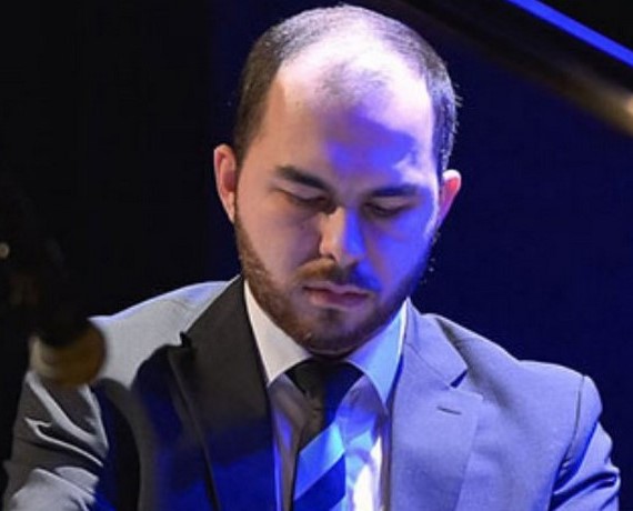 Recital cameral, joi la Teatrul de Vară „Gheorghe Zamfir”, din Parcul Ștrand 2 Dragos Dimitriu 1 - Recital cameral, joi la Teatrul de Vară „Gheorghe Zamfir”, din Parcul Ștrand