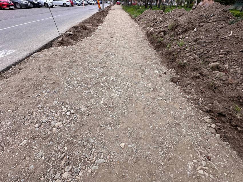 Atenție, cetățeni! Se lucrează pe strada Tineretului din cartierul Craiovei 4 Sursă foto: Primăria Municipiului Pitești.