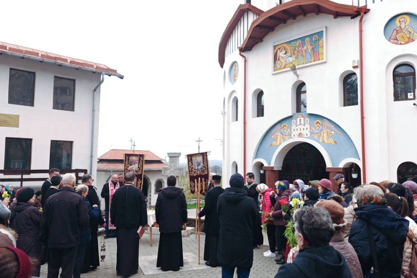 Sursă foto: FB Arhiepiscopia Argeșului și Muscelului.