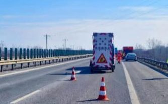 Lucrări pe A1