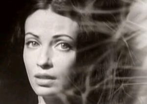 492034634 1214314790061354 1000595740982132976 n - A murit actrița Julieta Szönyi