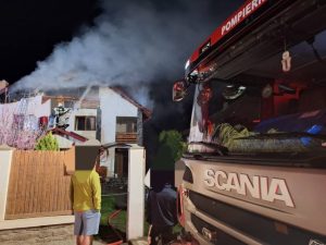 incendiu casa Argeș