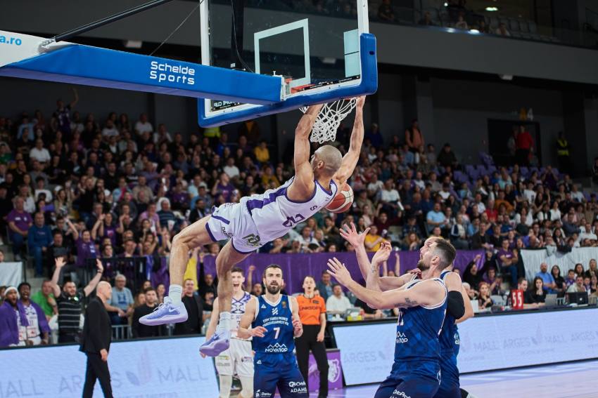 meci FC Argeș Basketball