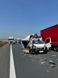 492442516 990781706476723 5715877491682867717 n 1 - Accident grav pe Autostrada A1!