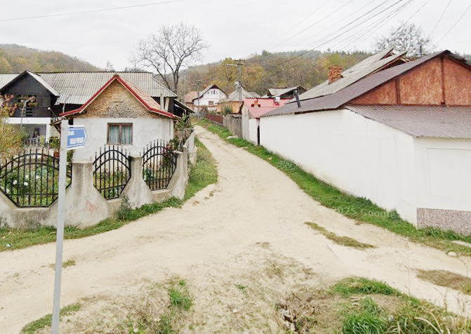 COŞEŞTI. Se pregăteşte asfaltarea străzilor Dădăii şi Valea Popilor 1 str valea popilor Cosesti - COŞEŞTI. Se pregăteşte asfaltarea străzilor Dădăii şi Valea Popilor