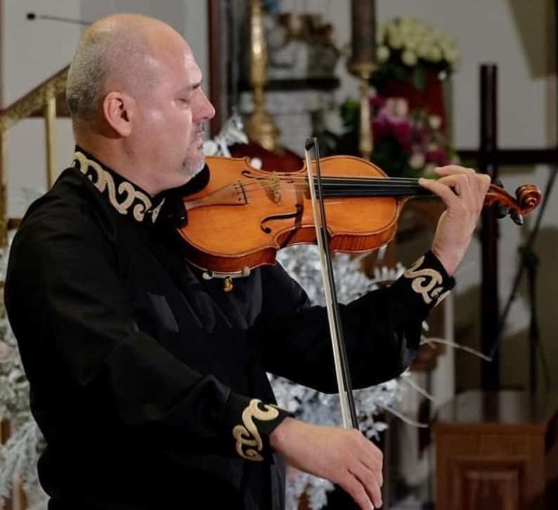 Ondin Brezeanu - Joi, 1 mai! Bass grill&violin, la Filarmonica Pitești!