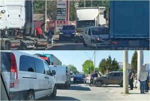 cats - ACUM! Accident în Pitești