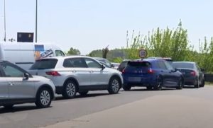 cats 5 - Aglomerație la ieșirea din țară spre Bulgaria