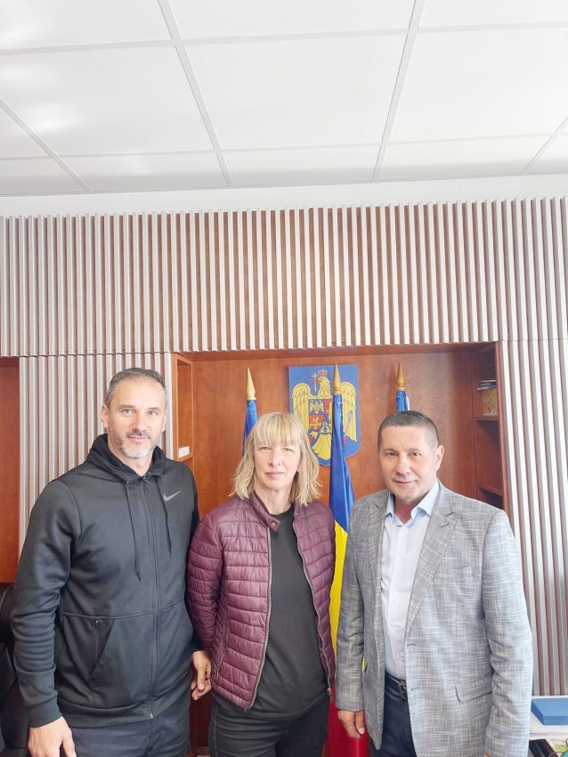 Bradu dan stroe volei -  Bradu găzduiește prima tabăra națională de volei, Cipvolei Summer Camp