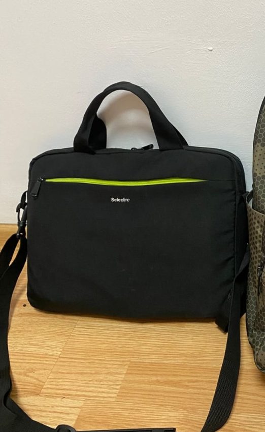 geanta laptop gasita