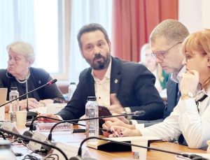 Mihai Coteț: „Vrem o Românie a urii oarbe sau o Românie a rațiunii?” 1 Sursă foto: editia tiparita