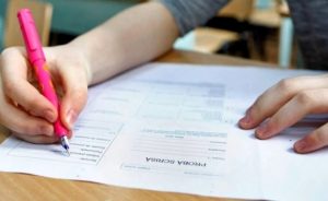 Evaluare Națională 2025. Elevii susțin astăzi proba scrisă la Matematică 1 evaluare