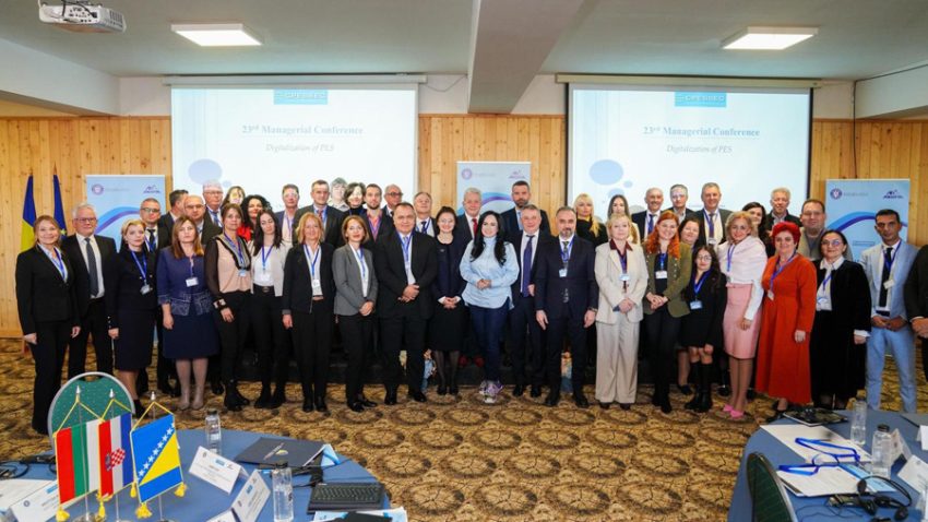 Ministrul Simona Bucura-Oprescu: ”Ne dorim servicii de ocupare orientate spre nevoile reale ale pieței muncii” 1 Sursă foto: FB MMFTSS