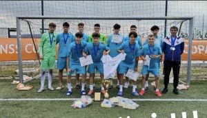 9cdf104b ec06 4523 b052 423feca7abe5 - Și deștepți, și performeri! Elevii de la „Odobescu”, vicecampioni naționali la fotbal